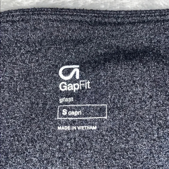 Gap Athletic Wear Cropped Leggings - Picture 3 of 6